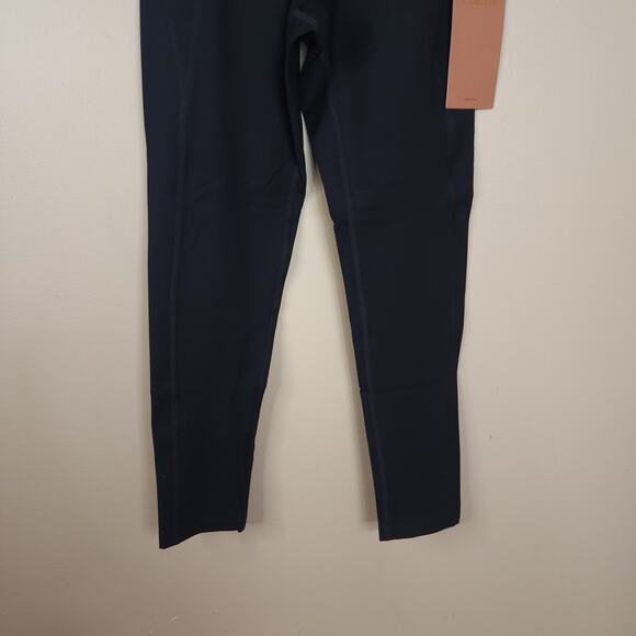 Girlfriend Collective Compressive High-Rise Legging in Black Size XS - Picture 2 of 7